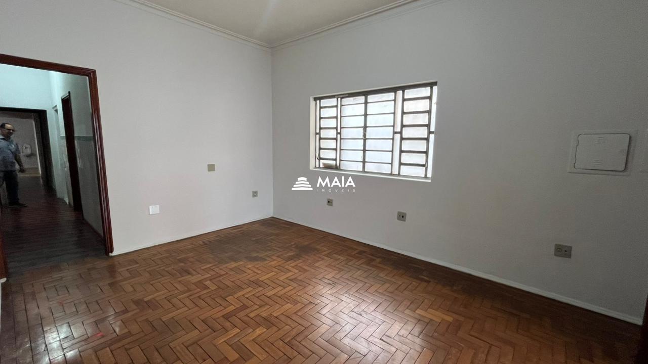 Casa comercial para alugar no São Benedito