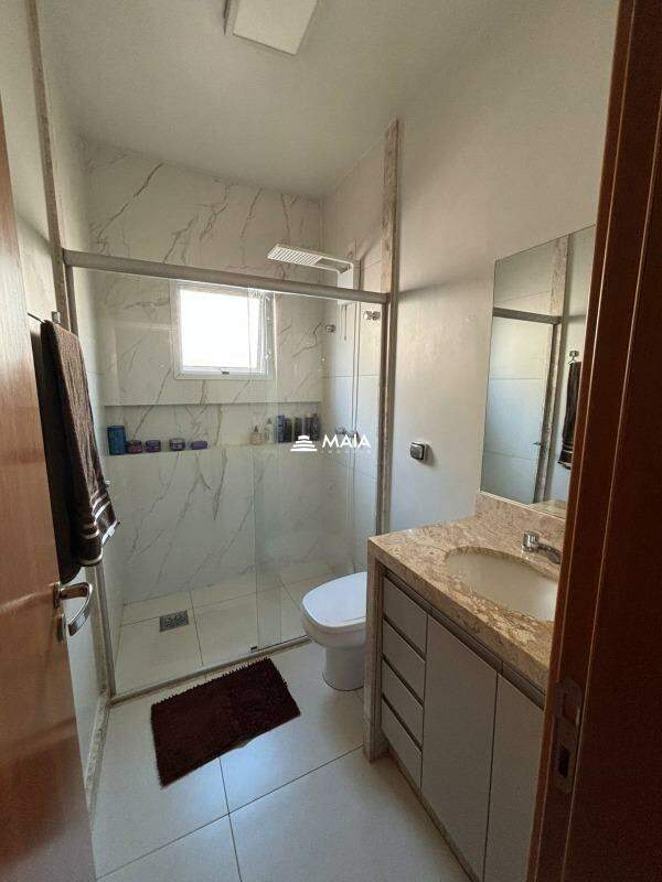 Casa de Condomínio à venda no Condomínio Ayat Club Residence: 