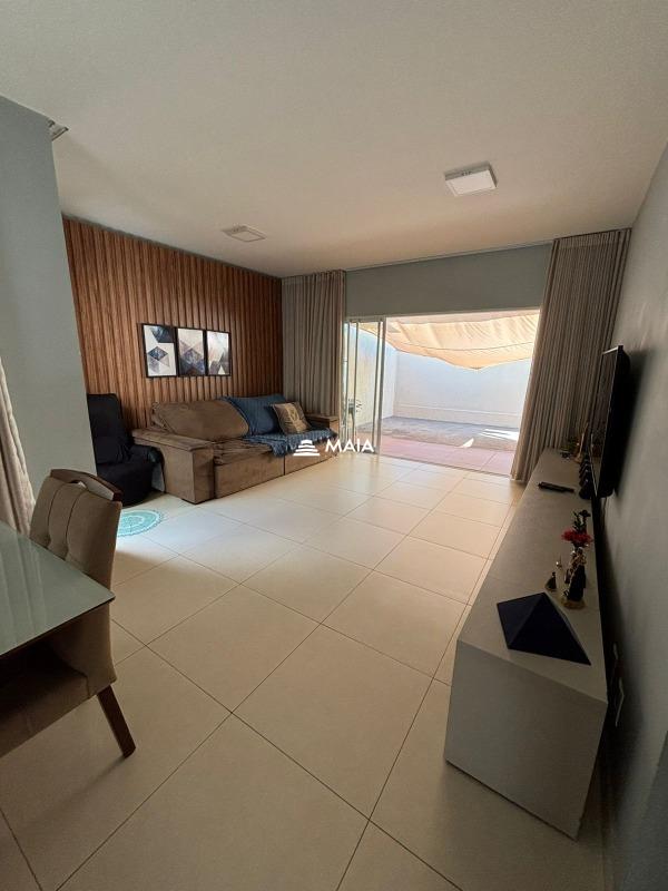 Casa de Condomínio à venda no Condomínio Ayat Club Residence: 