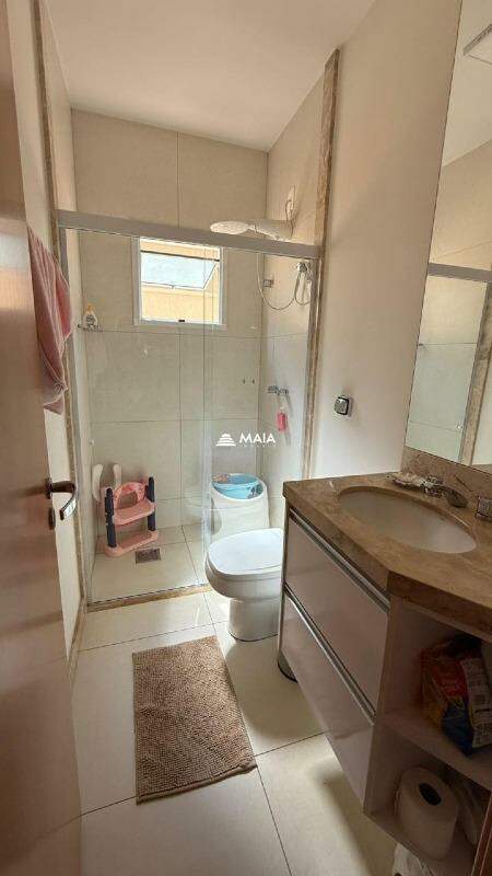 Casa de Condomínio à venda no Ayat, Club Residence: 