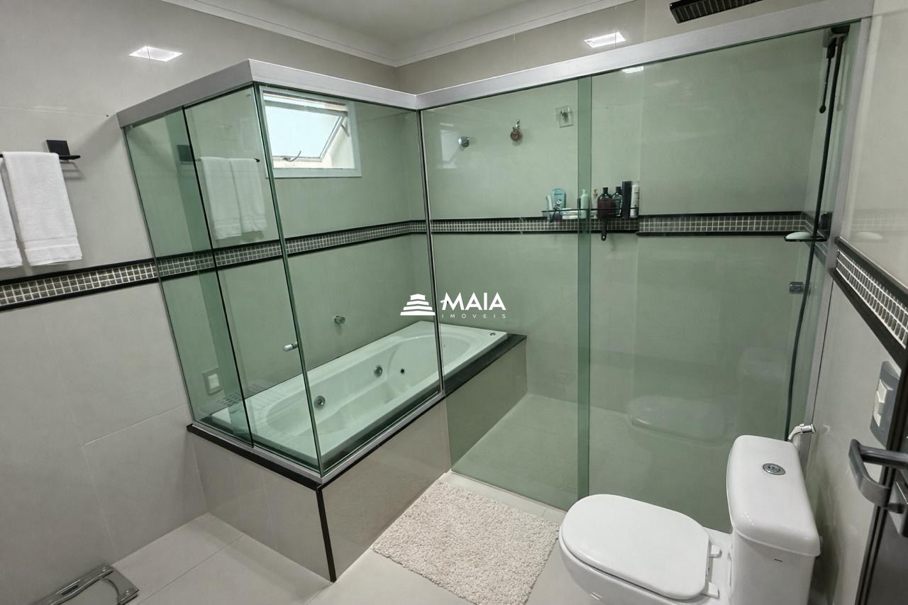 Apartamento à venda no Santa Maria: 