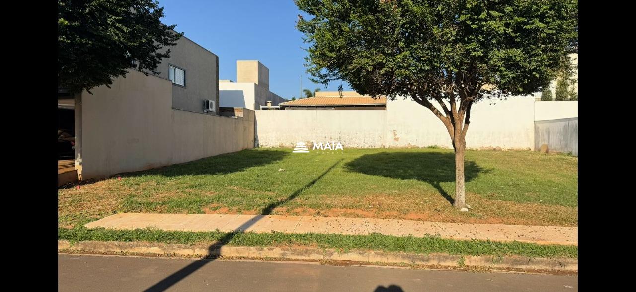  Terreno à venda no Estância dos Ipês 