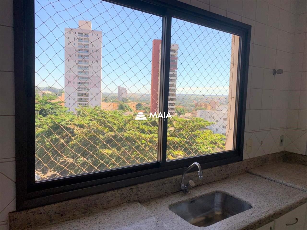 Apartamento para aluguel no Mercês: 