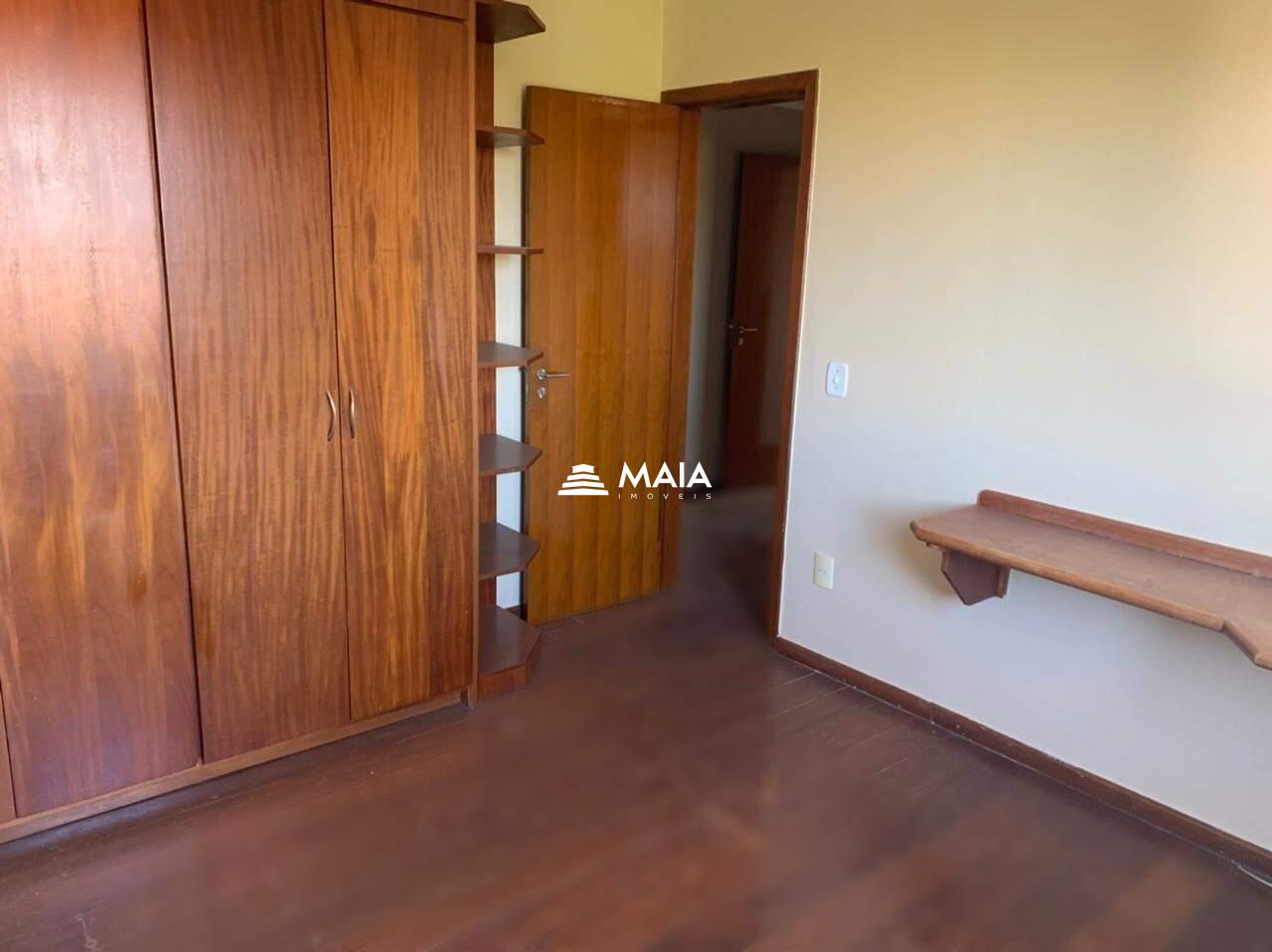 Apartamento para aluguel no Mercês: 