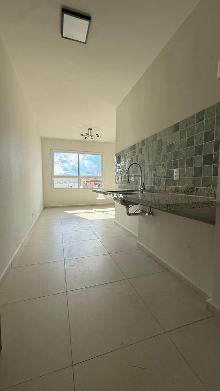 Apartamento à venda no Universitário: 