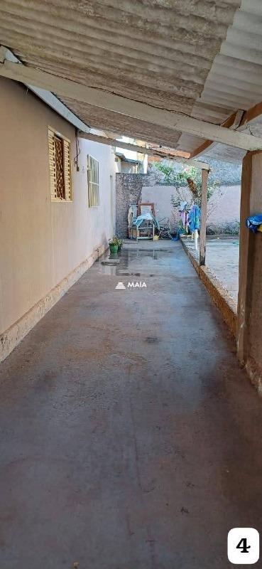 Casa à venda no Fabrício: 