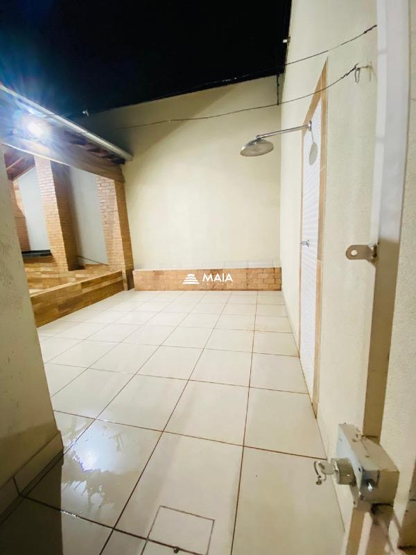 Casa à venda no Jardim Elza Amuí : 