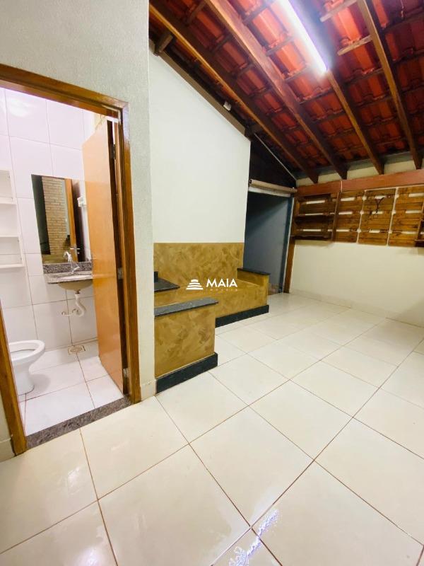 Casa à venda no Jardim Elza Amuí : 