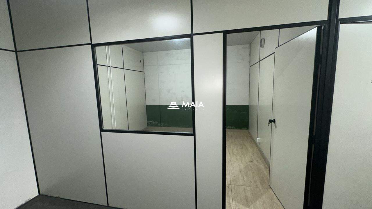 Galpão para aluguel no Parque das Laranjeiras: 