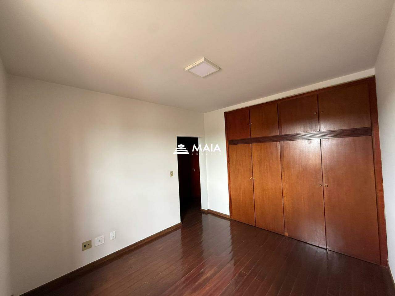 Apartamento para aluguel no Nossa Senhora da Abadia: 