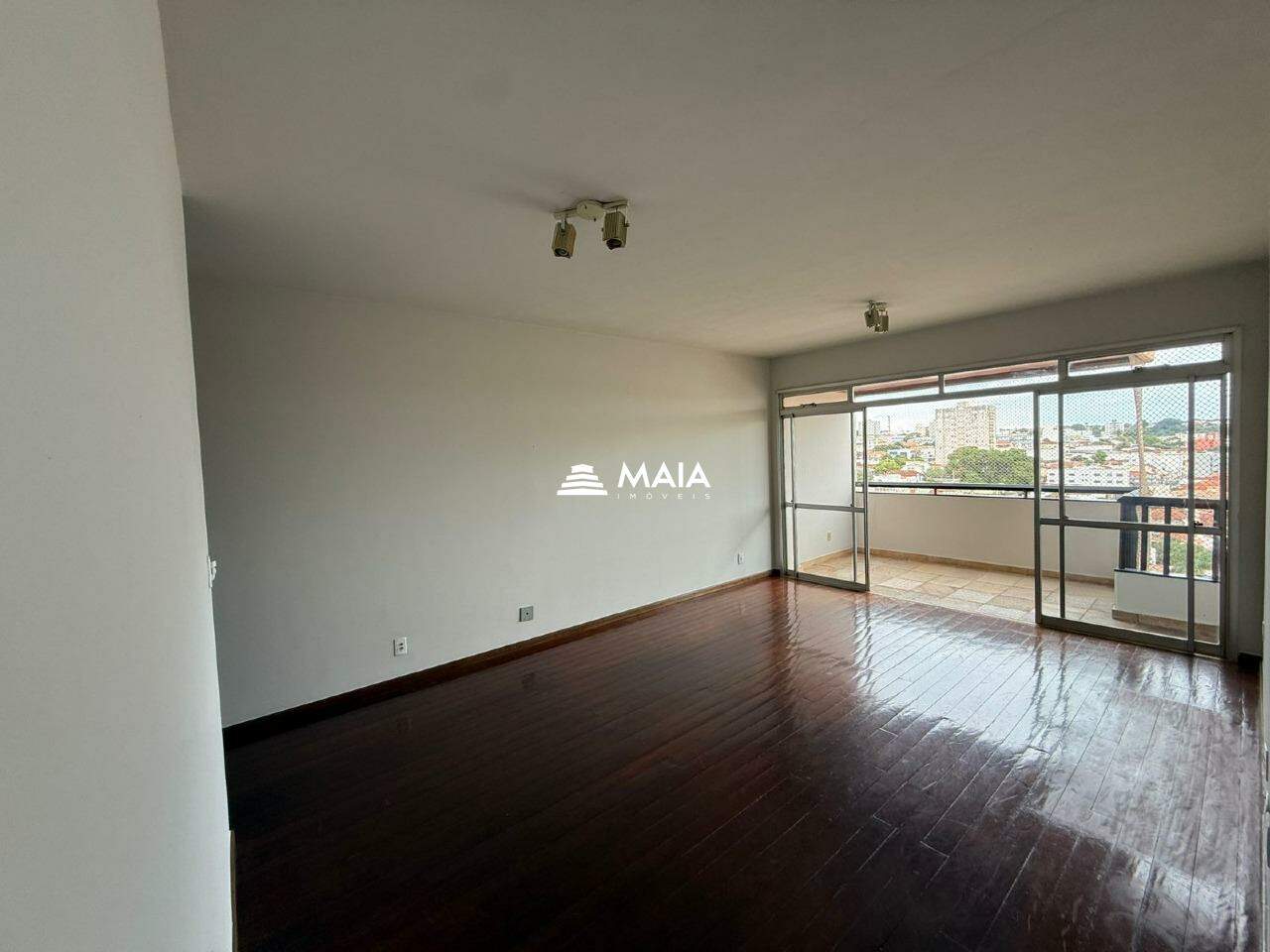 Apartamento para aluguel no Nossa Senhora da Abadia: 