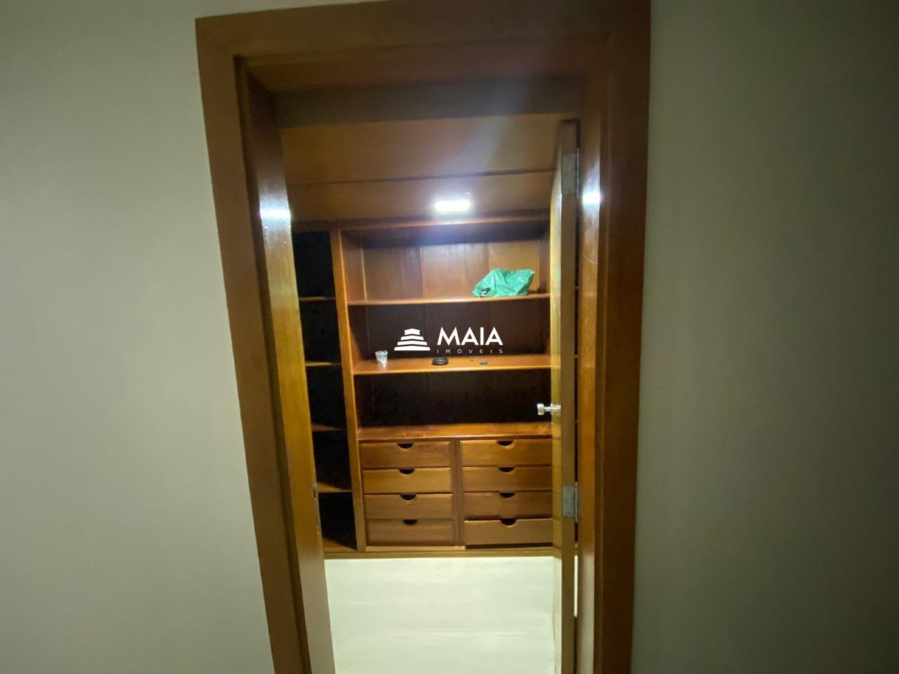 Apartamento para aluguel no Centro: 