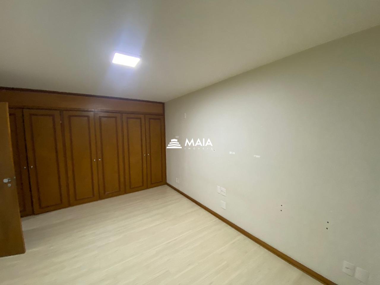 Apartamento para aluguel no Centro: 