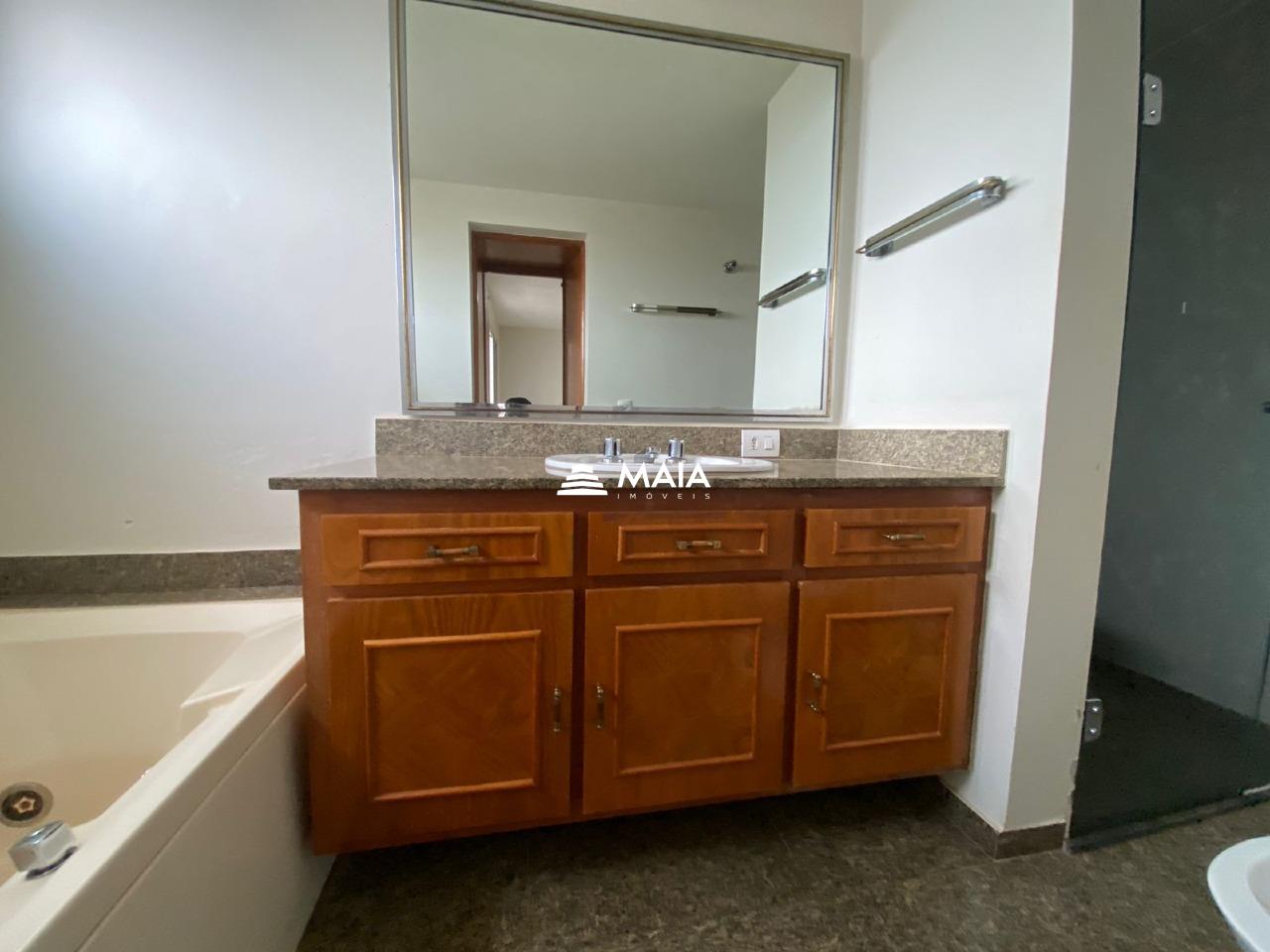 Apartamento para aluguel no Centro: 