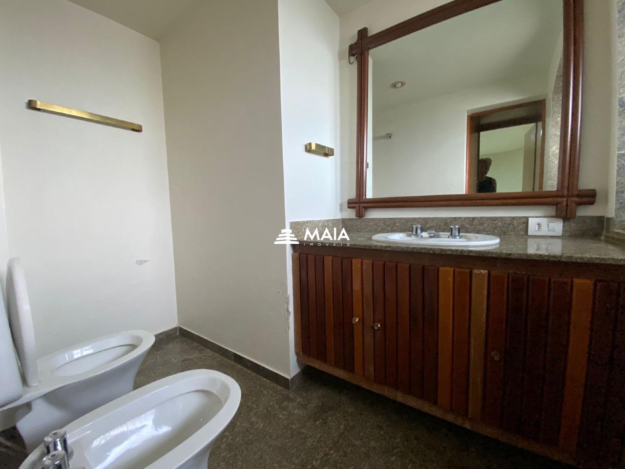 Apartamento para aluguel no Centro: 