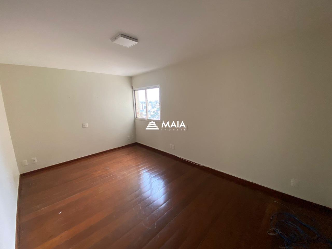 Apartamento para aluguel no Centro: 