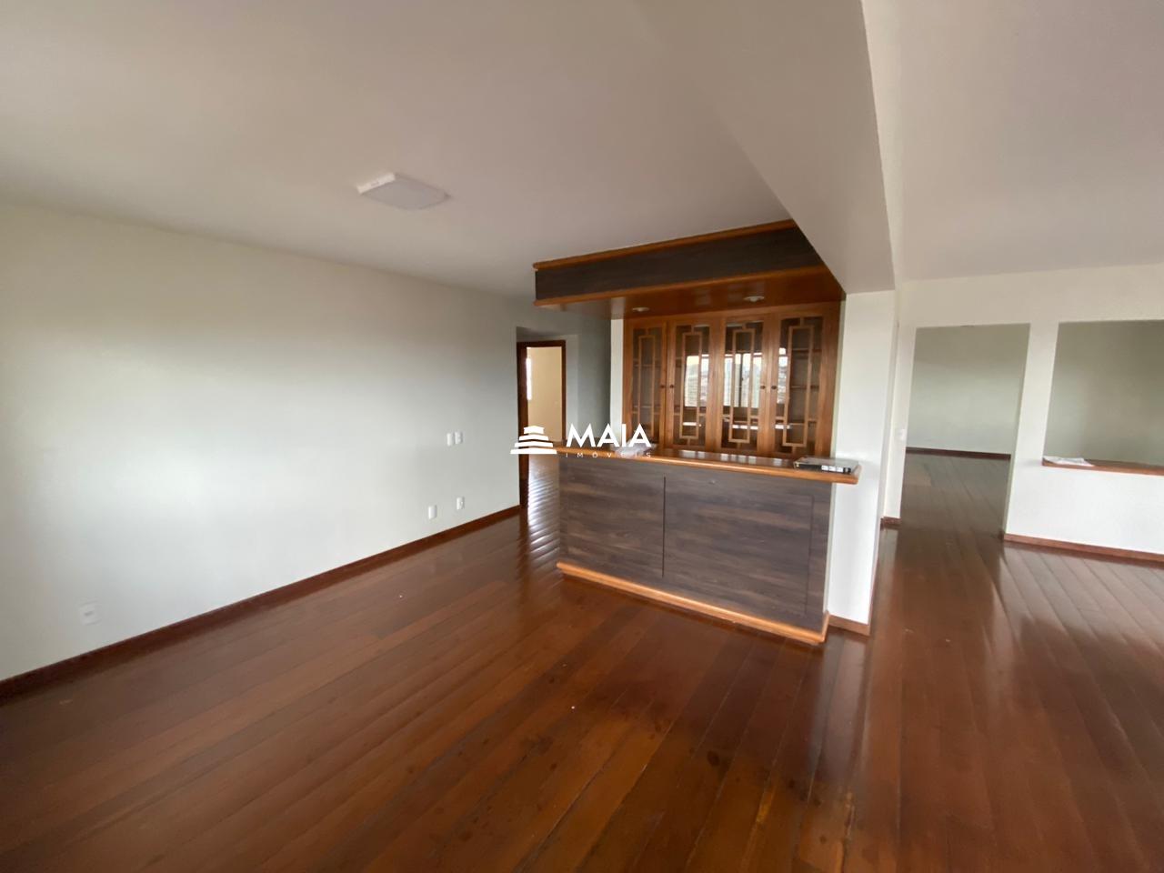 Apartamento para aluguel no Centro: 