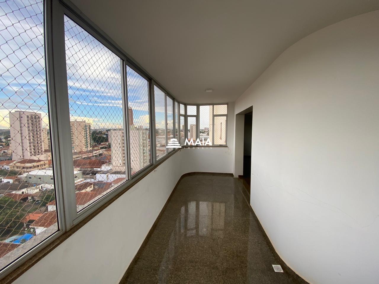 Apartamento para aluguel no Centro: 