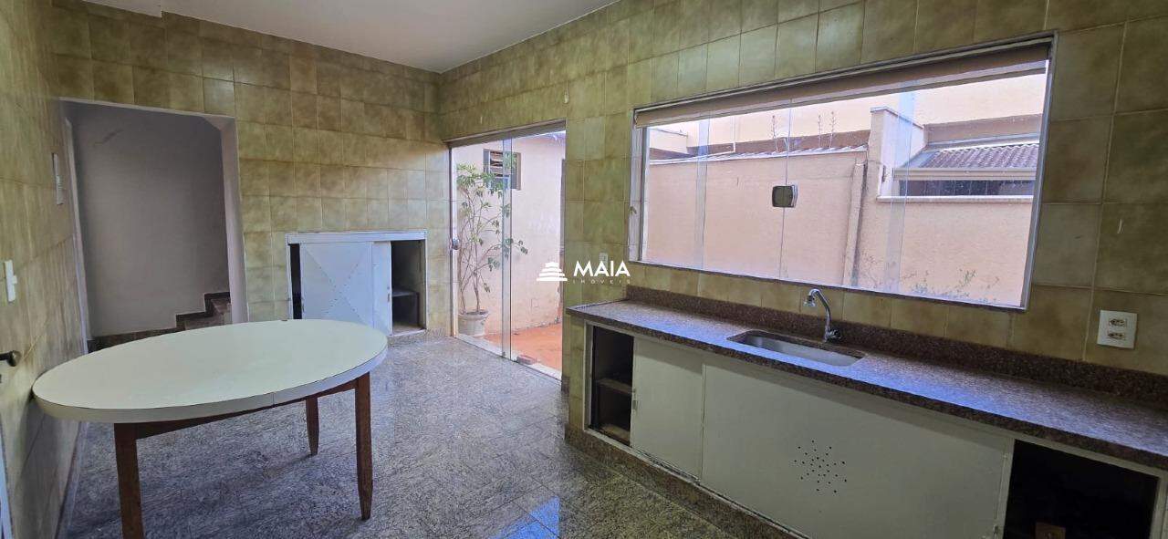 Casa para aluguel no Conjunto Guanabara: 