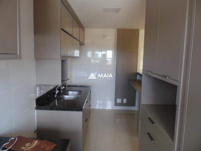 Apartamento à venda no Mercês: 