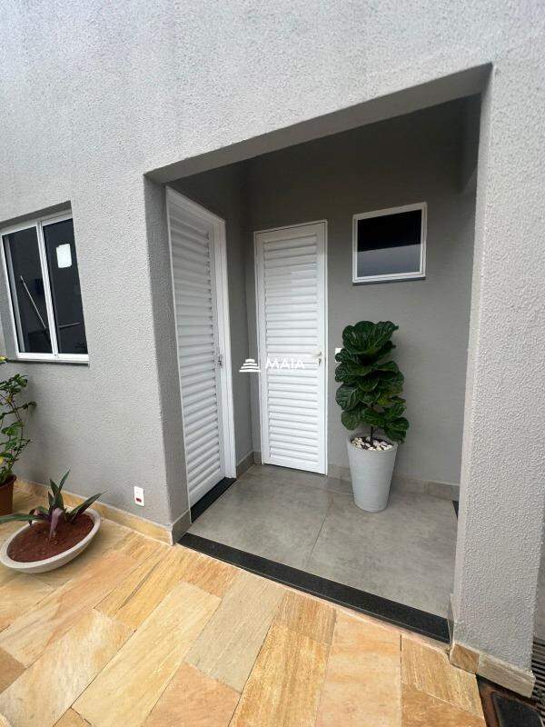 Casa à venda no Oneida Mendes II: 