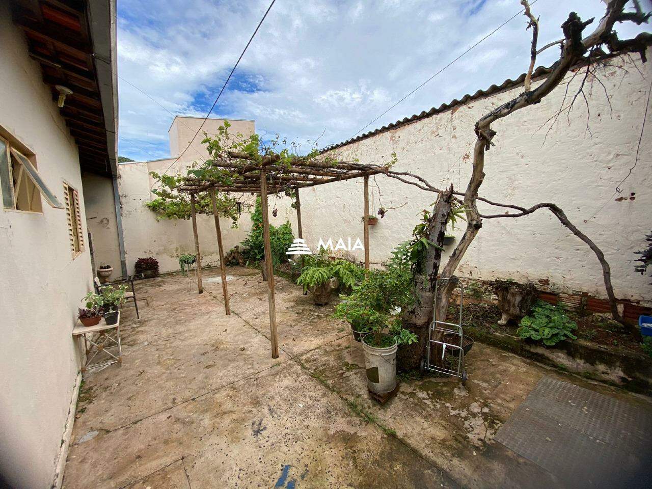 Casa à venda no Cássio Rezende: 