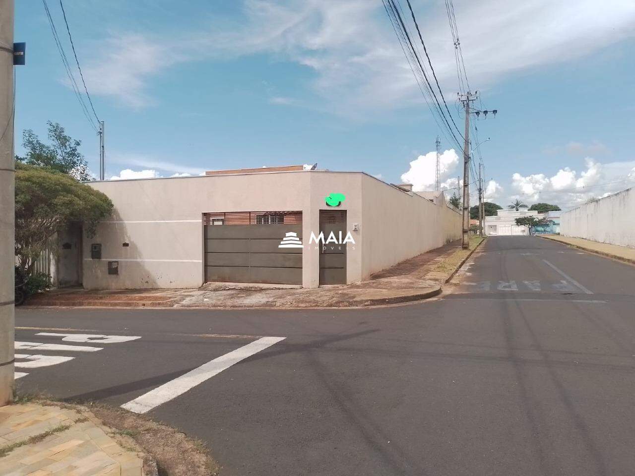 Casa à venda no Bairro Tancredo Neves