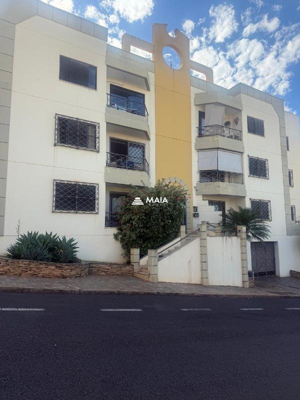 Apartamento para aluguel no Irmãos Soares: 