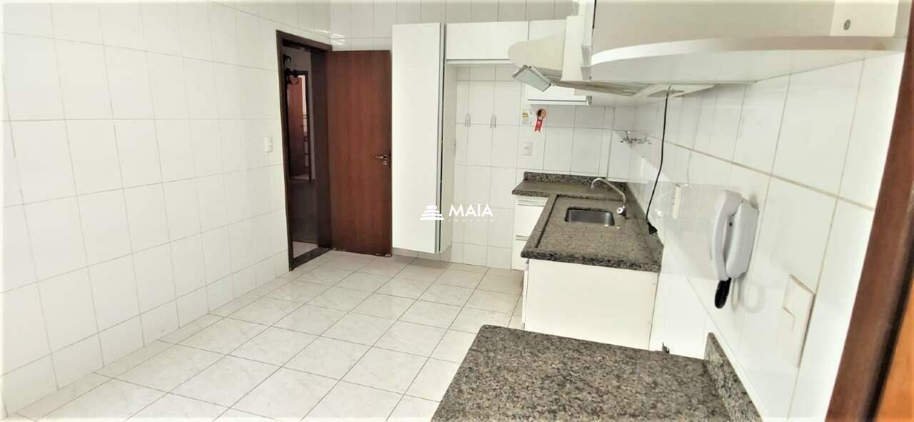 Apartamento para aluguel no Mercês: 