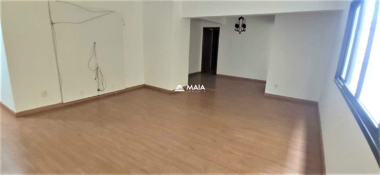 Apartamento para aluguel no Mercês: 