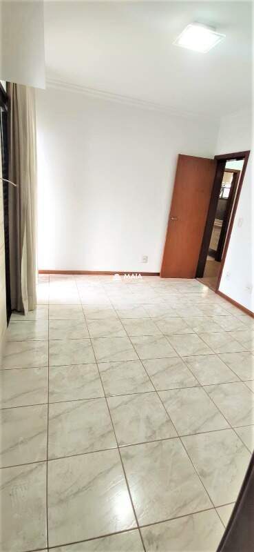 Apartamento para aluguel no Mercês: 