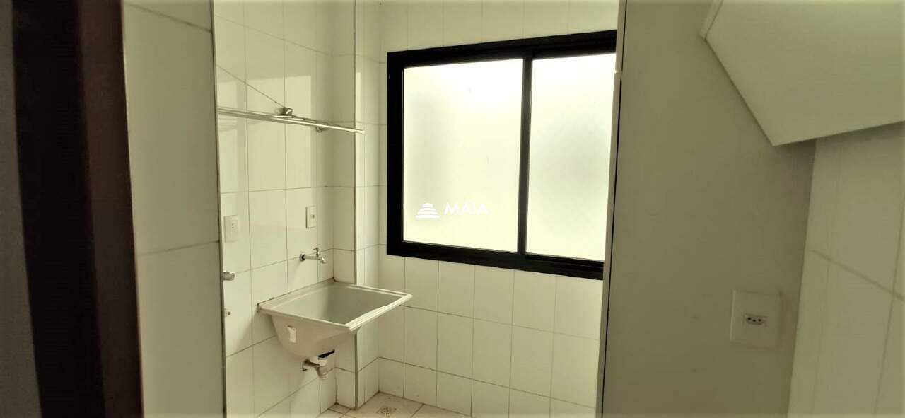 Apartamento para aluguel no Mercês: 