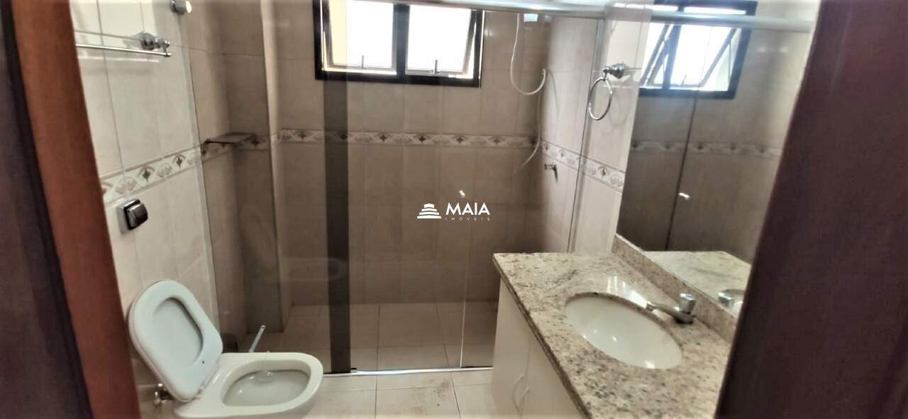 Apartamento para aluguel no Mercês: 