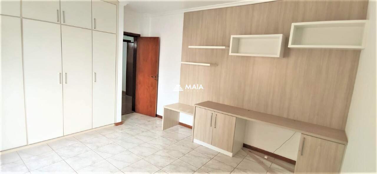 Apartamento para aluguel no Mercês: 