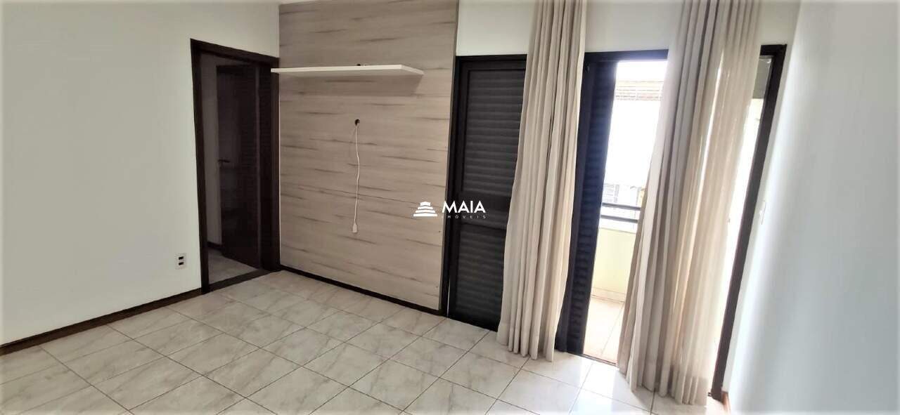 Apartamento para aluguel no Mercês: 