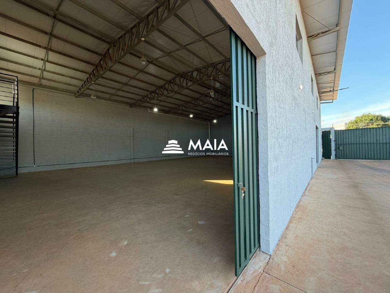 Galpão para aluguel no Distrito Industrial II: 