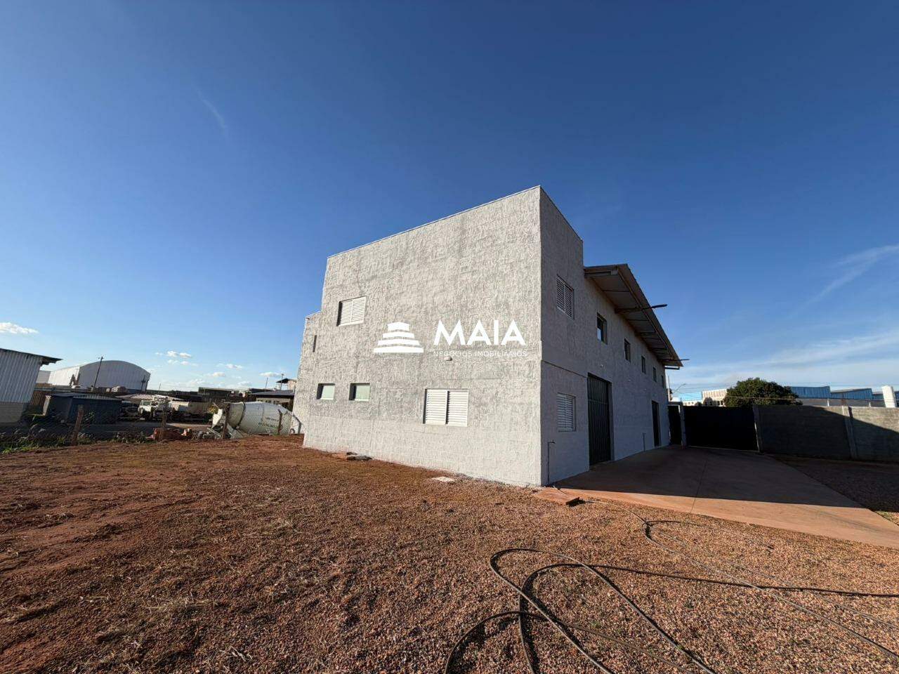 Galpão para aluguel no Distrito Industrial II: 