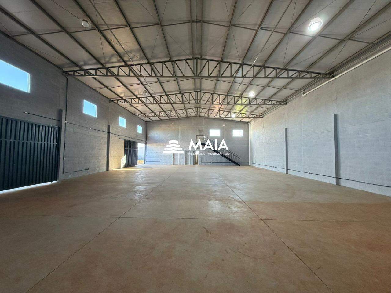 Galpão para aluguel no Distrito Industrial II: 