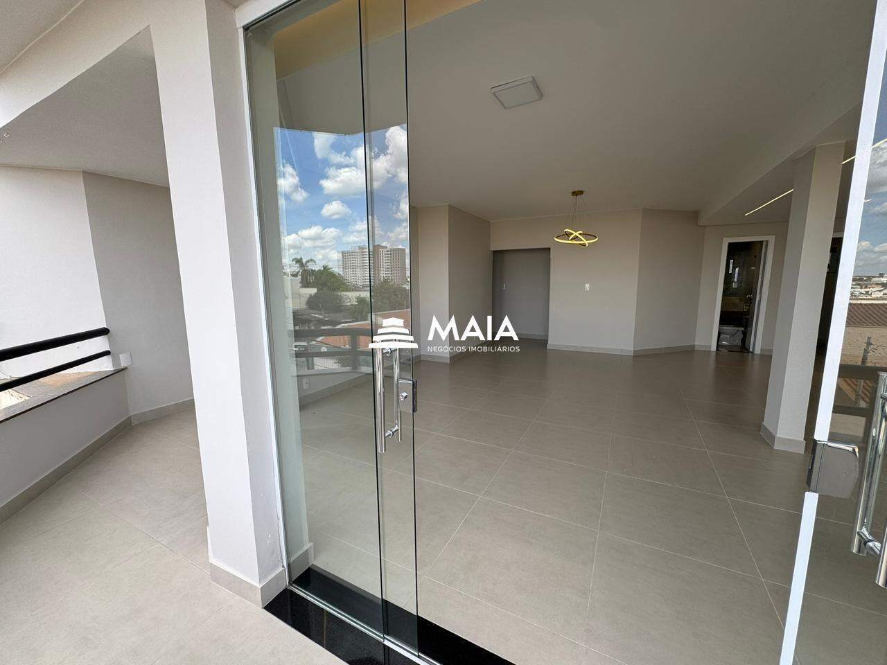 Apartamento à venda no Santa Maria: 