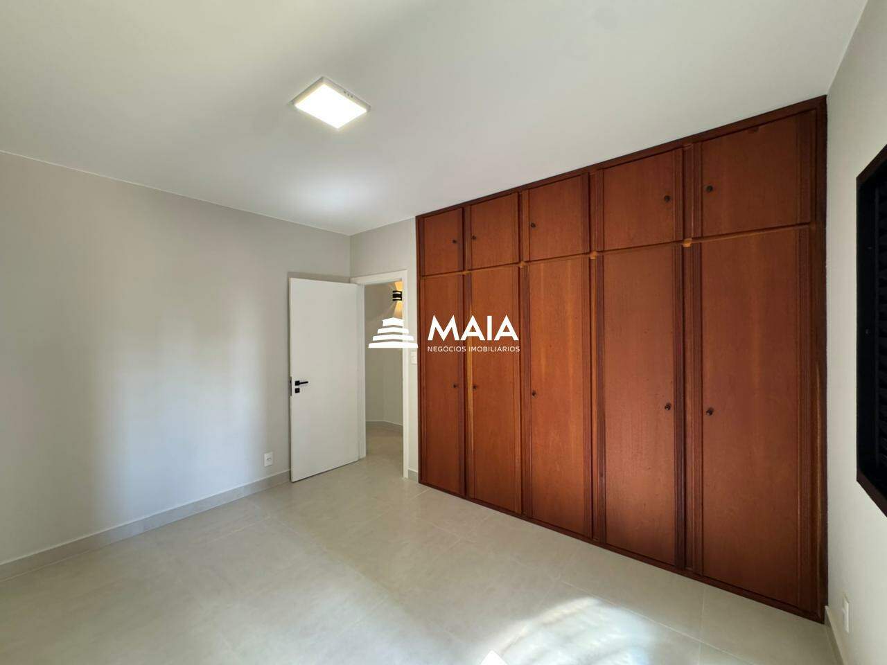 Apartamento à venda no Santa Maria: 