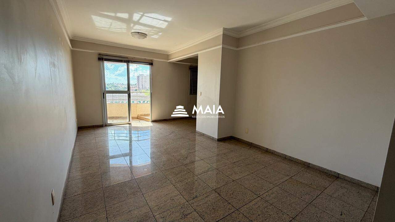 Apartamento à venda no bairro Santa Maria 