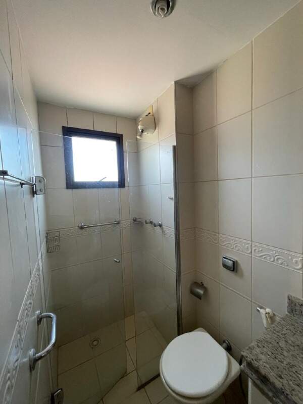 Apartamento para aluguel no Mercês: 