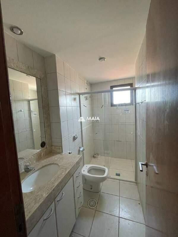 Apartamento para aluguel no Mercês: 