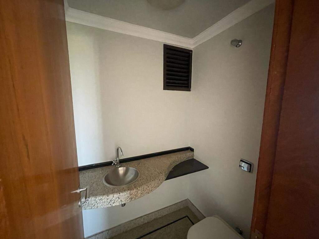 Apartamento para aluguel no Mercês: 