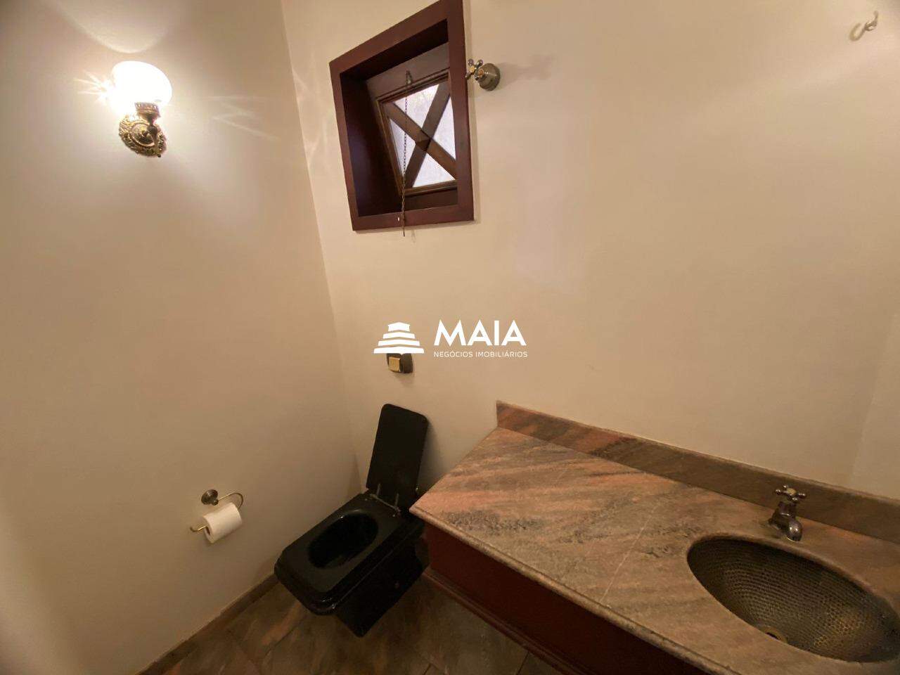 Casa para aluguel no Centro: 