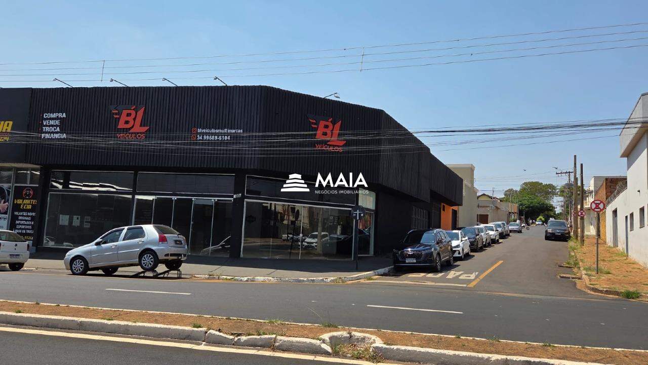 Galpão à venda na Avenida Guilherme Ferreira