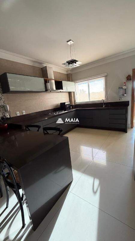 Apartamento à venda no Santa Maria: 