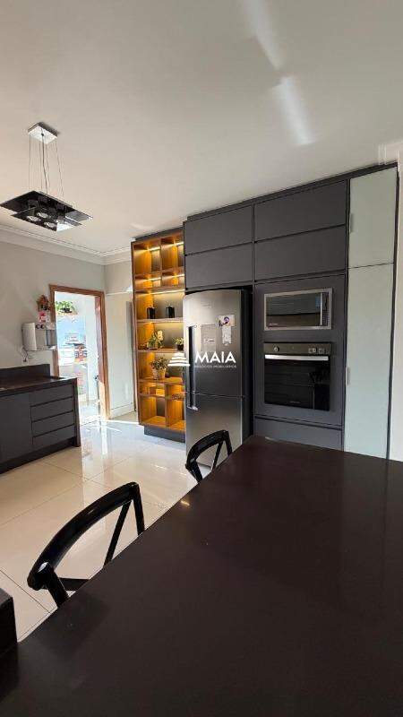 Apartamento à venda no Santa Maria: 