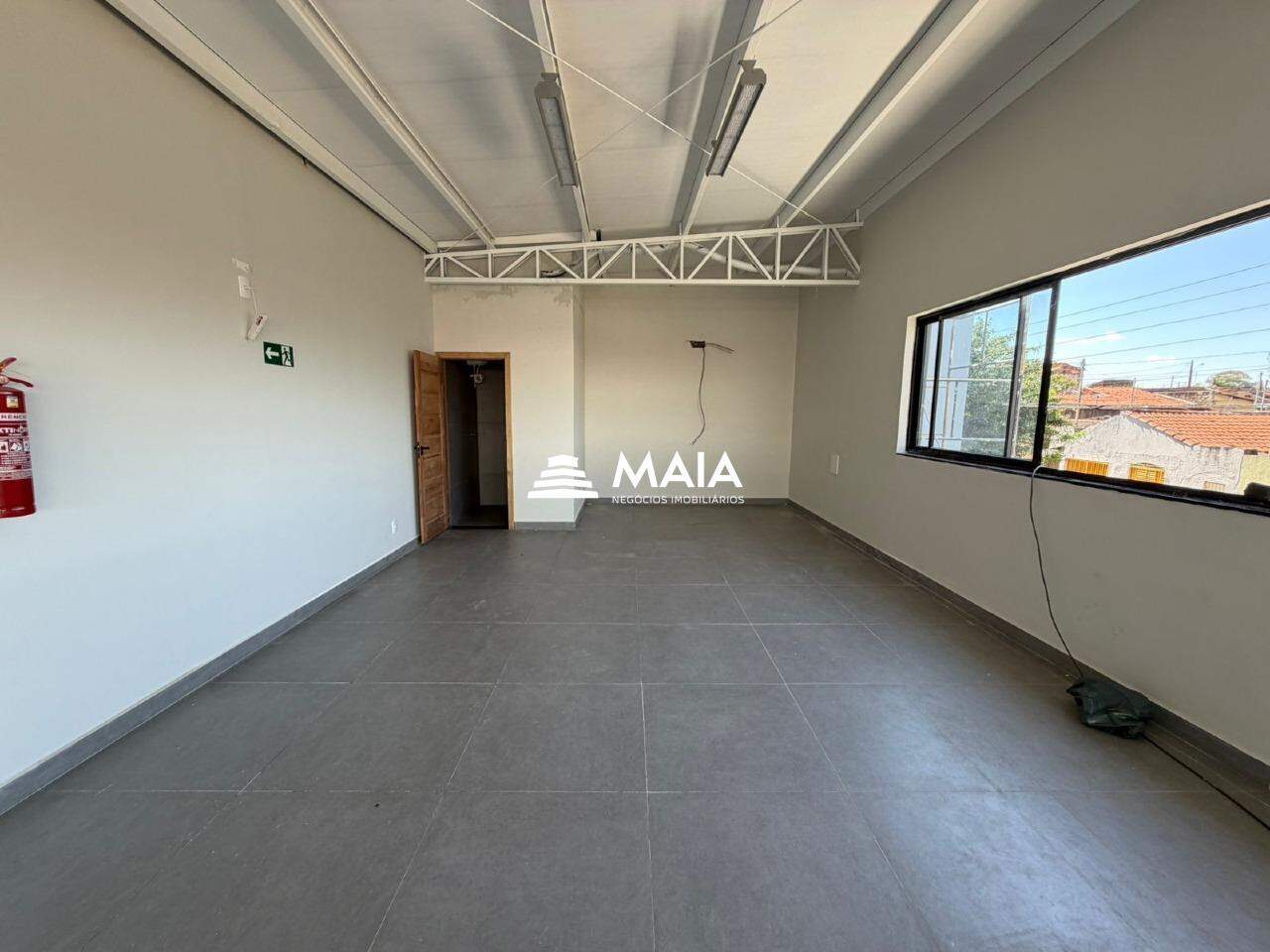 Comercial para aluguel no Vila São Cristóvão: 
