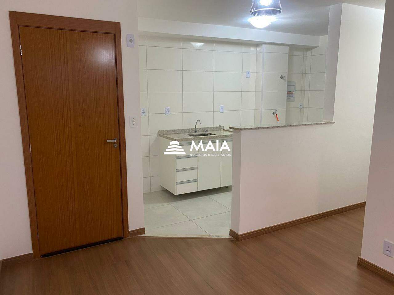 Apartamento para aluguel no Parque do Mirante: 